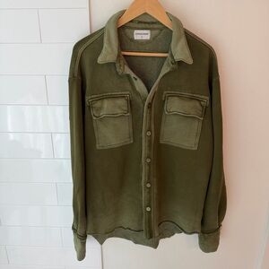 Cotton Citizen Bronx Button Down Shacket in Vintage Moss